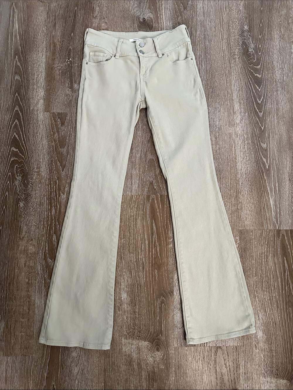 PacSun Women's Wide-Leg Flare Jeans in Light Beige